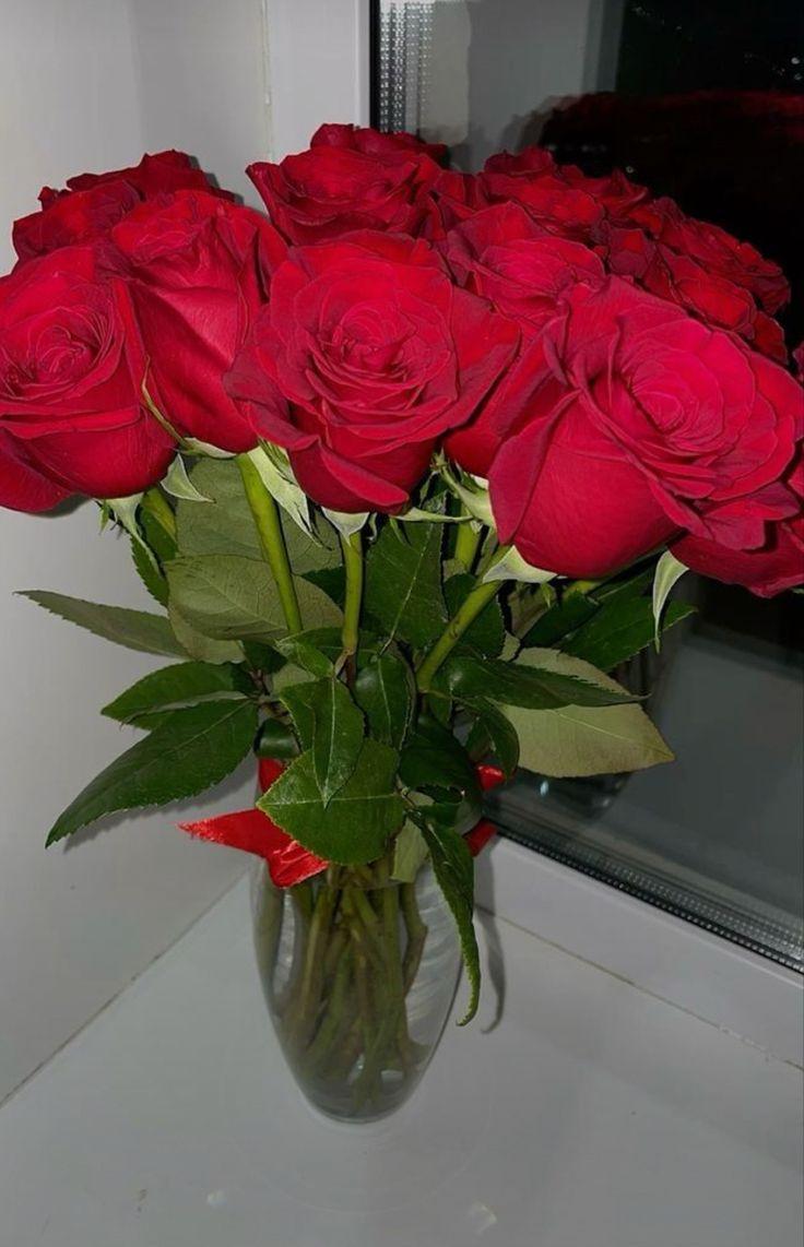 ReedSableTimber workshop space where corporate flower arrangements are designed and prepared for business delivery